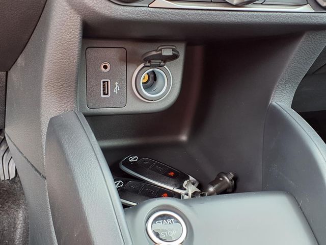 2025 Nissan KICKS PLAY Base - Photo 10