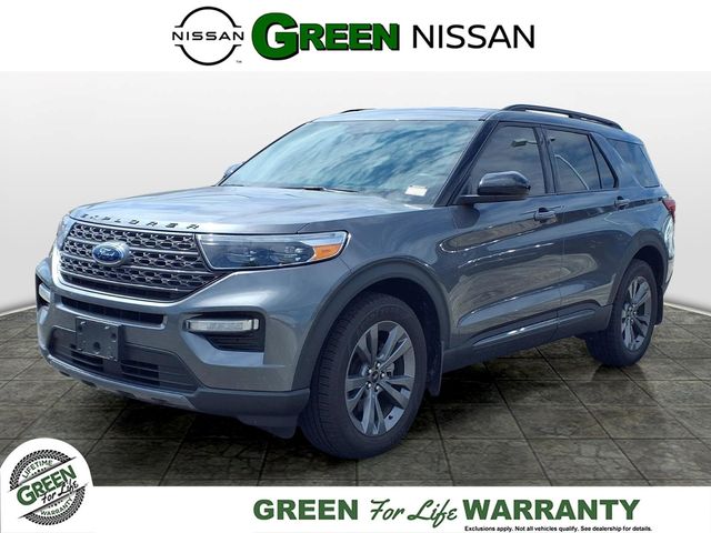 2022 Ford Explorer XLT 4WD's photo