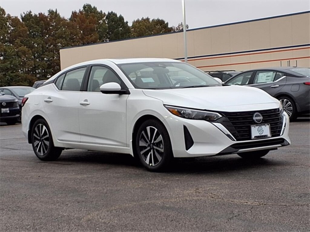 New 2025 Nissan Sentra SV Sedan