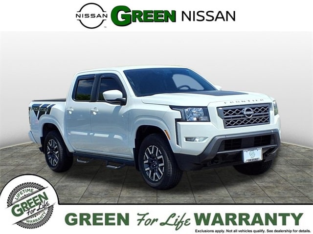 2022 Nissan Frontier SV