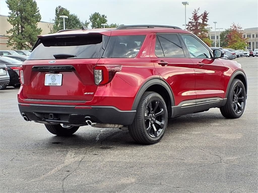 Used 2024 Ford Explorer ST-Line SUV