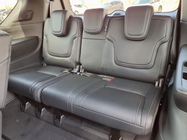 2025 Nissan Armada PRO-4X - Photo 22