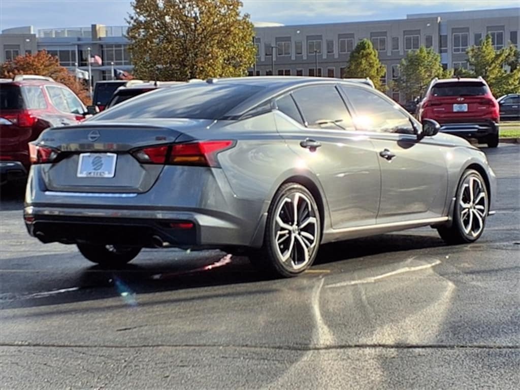 Used 2023 Nissan Altima 2.5 SR Sedan