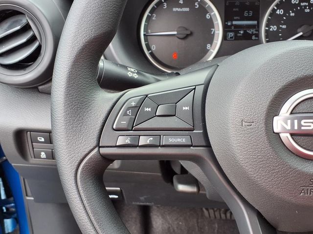 2025 Nissan KICKS PLAY Base - Photo 13