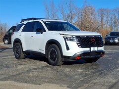 2026 Nissan Pathfinder SV SUV