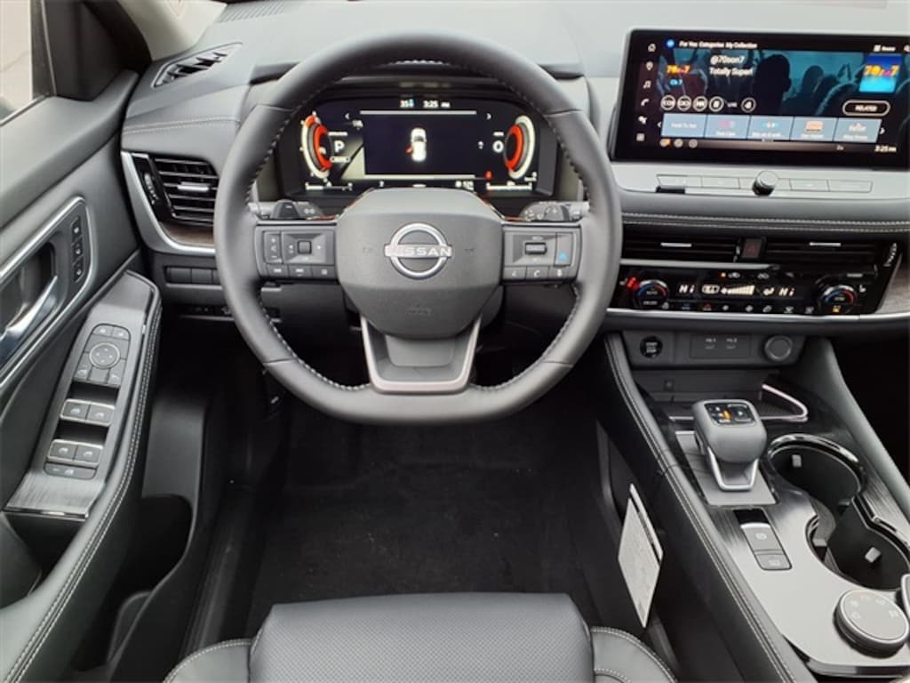 New 2026 Nissan Rogue Platinum SUV