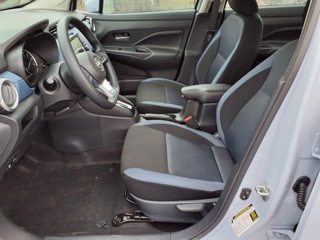 2025 Nissan Versa Sedan SV - Photo 18