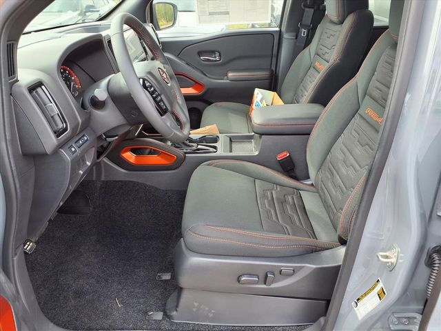 2025 Nissan Frontier PRO-4X - Photo 19