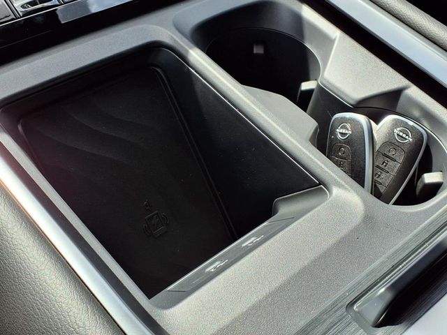 2025 Nissan Armada PRO-4X - Photo 11