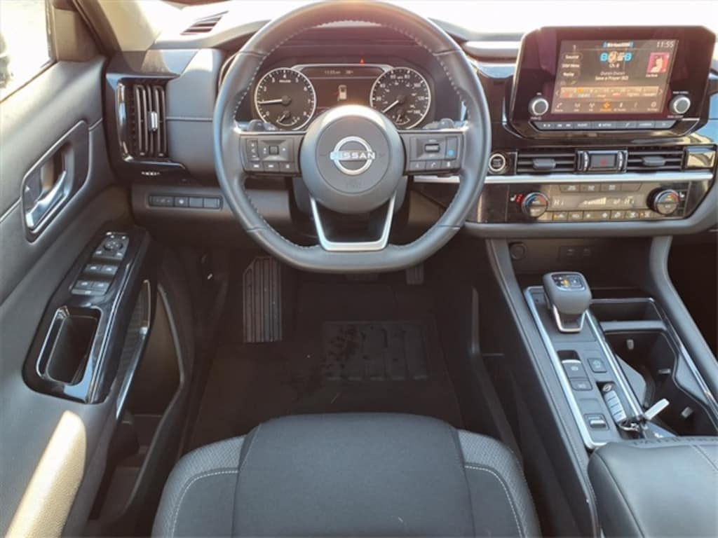 Used 2022 Nissan Pathfinder SV SUV