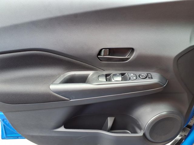2025 Nissan KICKS PLAY Base - Photo 17