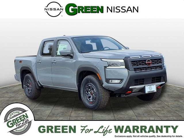 2025 Nissan Frontier PRO-4X Crew Cab 4X4's photo