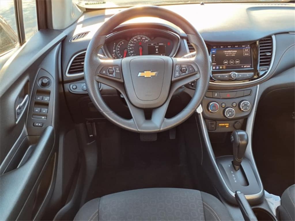 Used 2021 Chevrolet Trax LS SUV