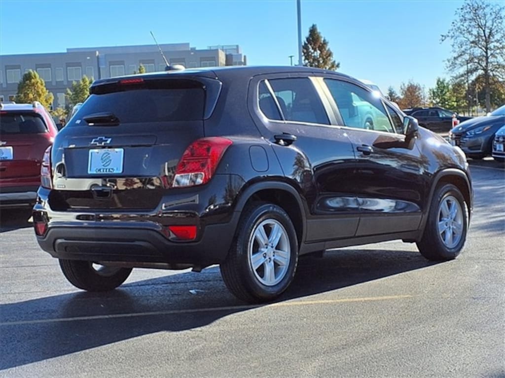 Used 2021 Chevrolet Trax LS SUV