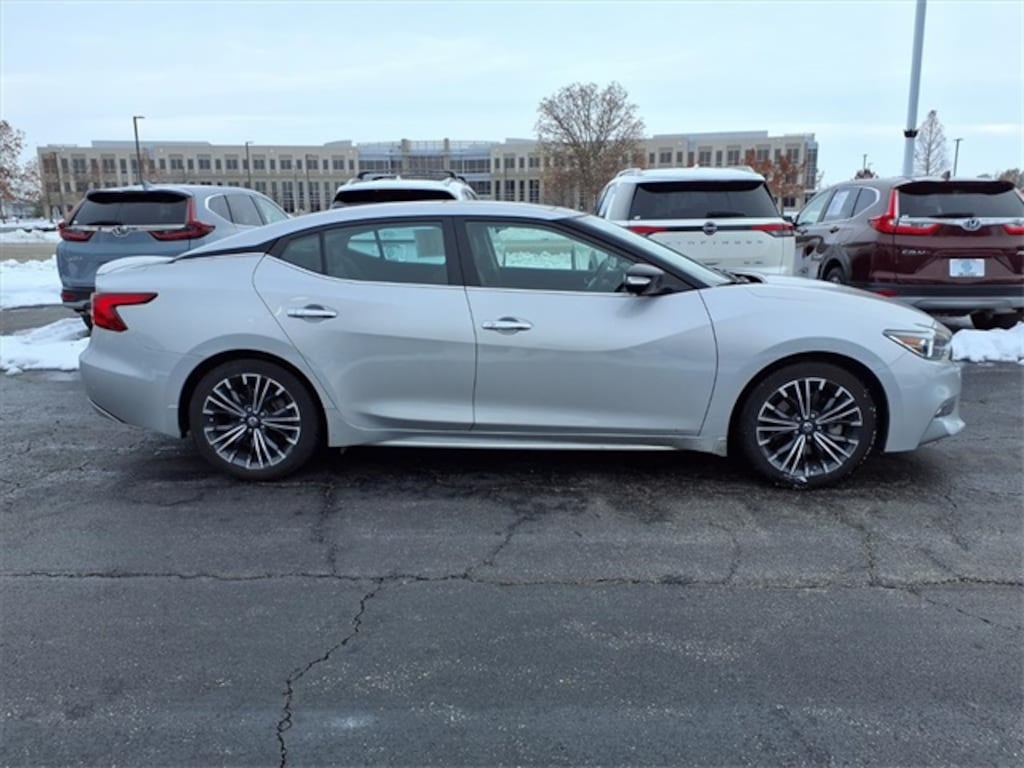 Used 2017 Nissan Maxima Platinum Sedan