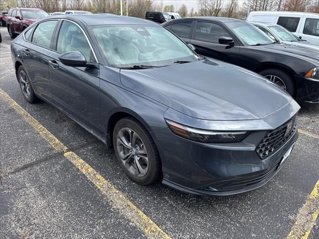 2023 Honda Accord EX's photo