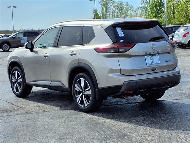 2025 Nissan Rogue SL - Photo 27