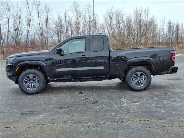 2025 Nissan Frontier SV - Photo 17