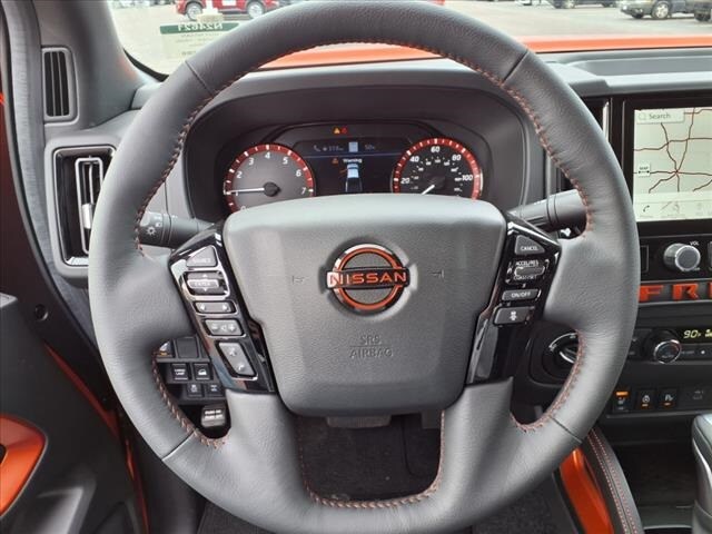 2025 Nissan Frontier PRO-4X - Photo 14