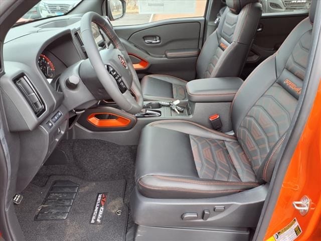 2025 Nissan Frontier PRO-4X - Photo 22