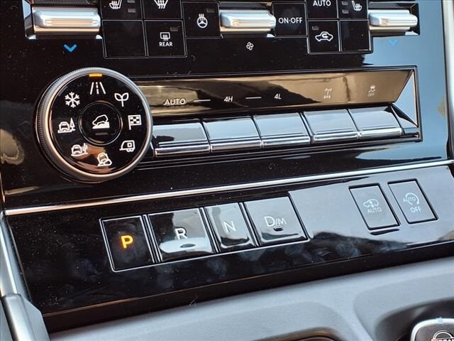 2025 Nissan Armada PRO-4X - Photo 11