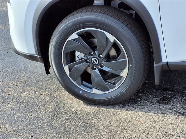 2025 Nissan Rogue SV - Photo 20