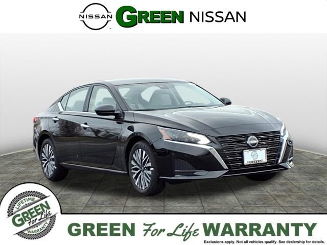 2025 Nissan Altima SV's photo