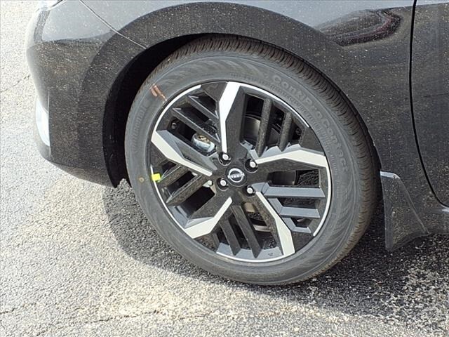 2025 Nissan Versa Sedan SR - Photo 19