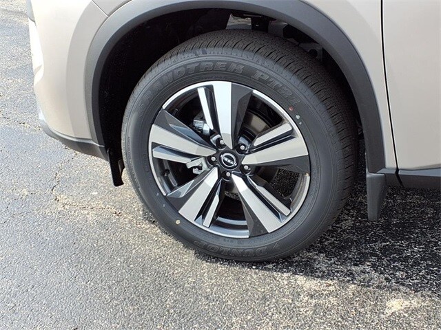 2025 Nissan Rogue SL - Photo 22