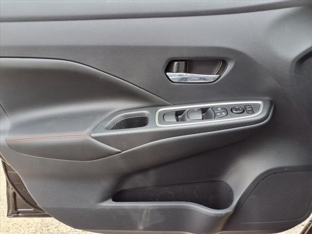 2025 Nissan Versa Sedan SR - Photo 17