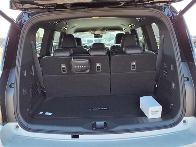 2025 Nissan Armada PRO-4X - Photo 25