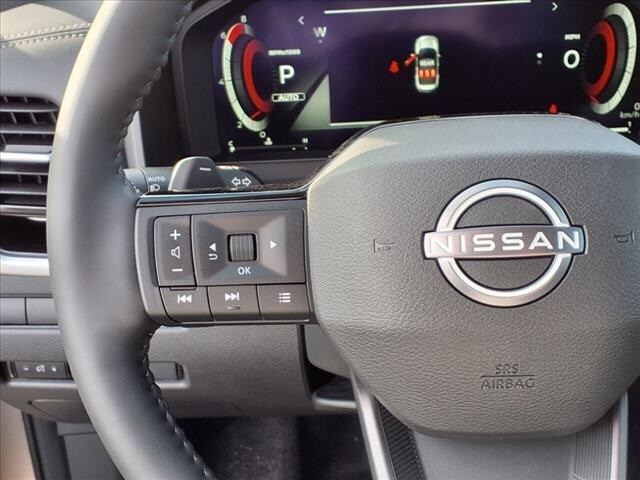 2025 Nissan Rogue SL - Photo 15