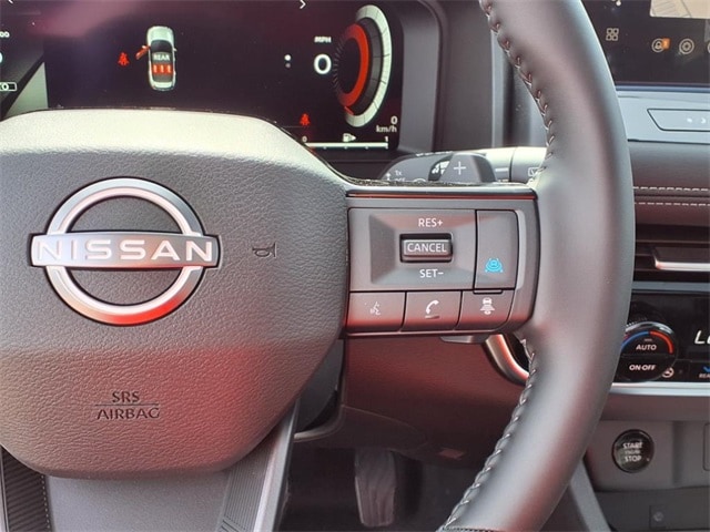 2025 Nissan Rogue SL - Photo 17