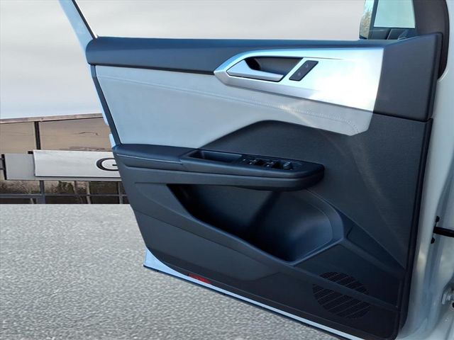 2026 Volkswagen Taos SE - Photo 15