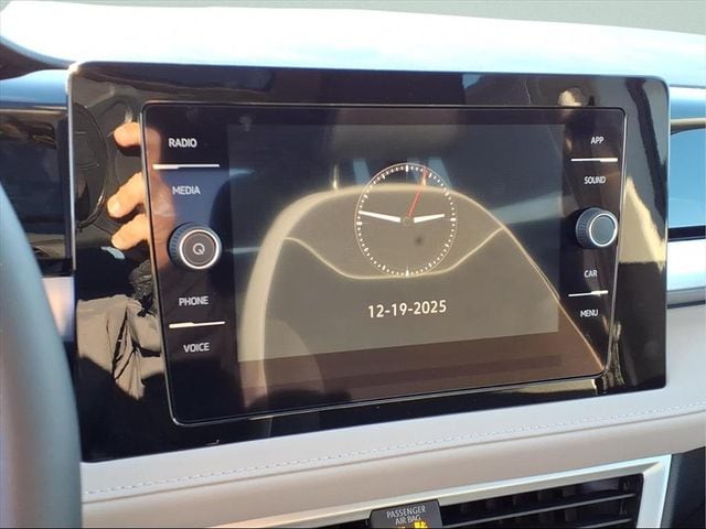 2026 Volkswagen Taos SE - Photo 8