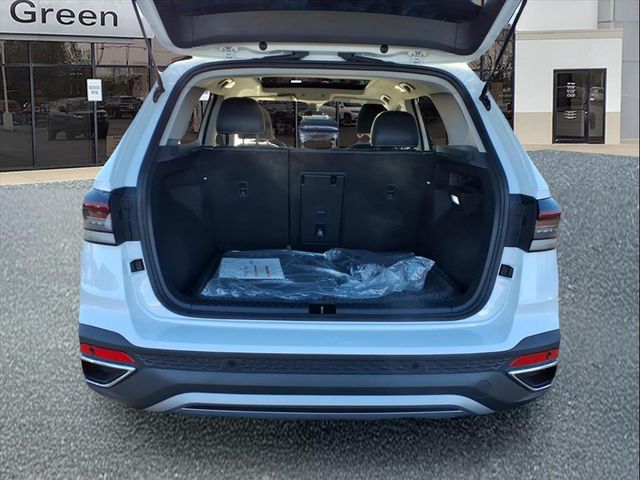 2026 Volkswagen Taos SE - Photo 18