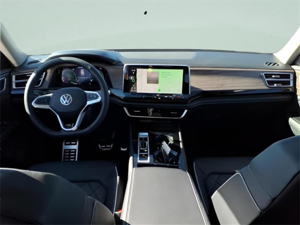 New 2026 Volkswagen Atlas 2.0T SEL Premium R-Line 4Motion SUV