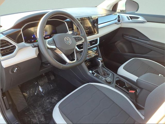 2026 Volkswagen Taos SE - Photo 16
