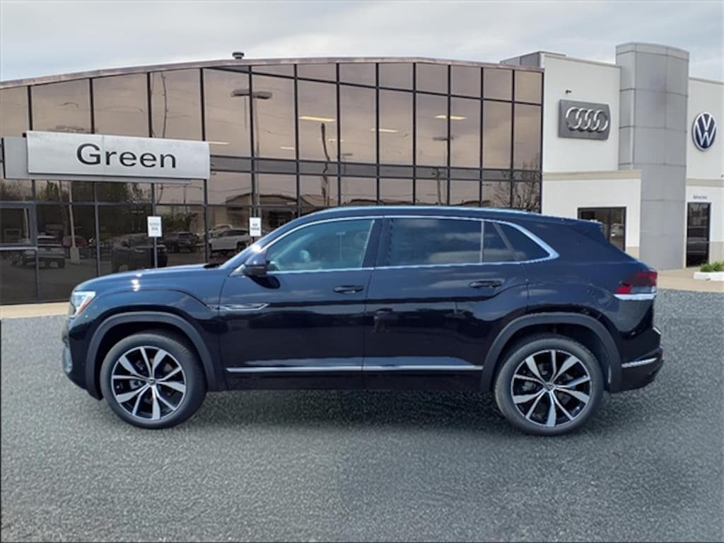 New 2025 Volkswagen Atlas Cross Sport 2.0T SEL Premium R-Line 4Motion SUV