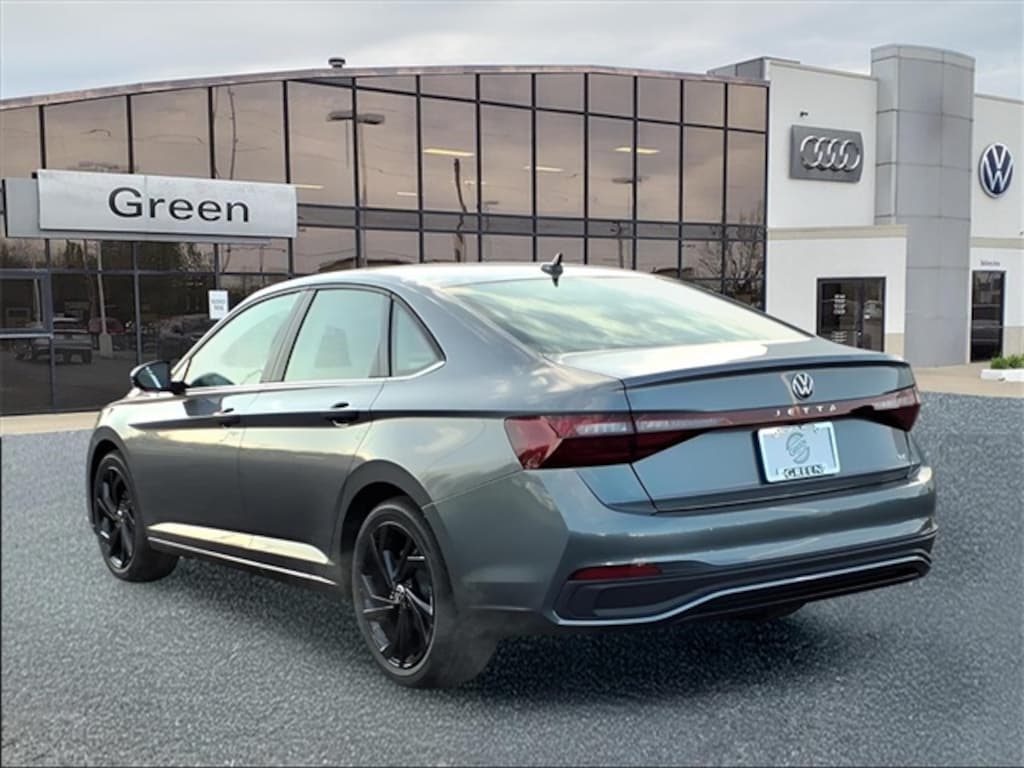 New 2026 Volkswagen Jetta 1.5T SE Sedan