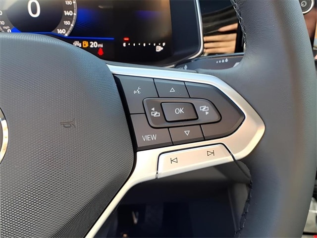 2026 Volkswagen Jetta SE - Photo 13