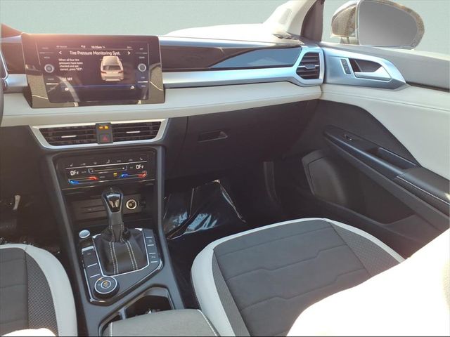2026 Volkswagen Taos SE - Photo 6
