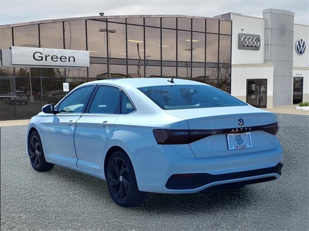 New 2026 Volkswagen Jetta 1.5T SE Sedan