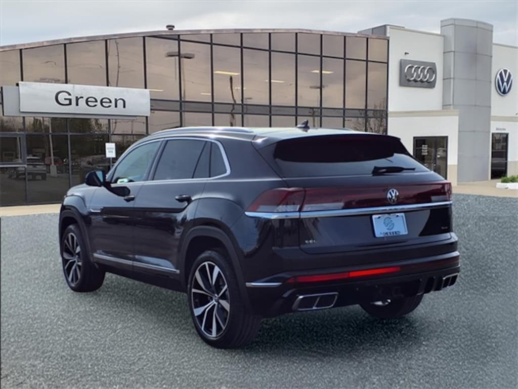 New 2025 Volkswagen Atlas Cross Sport 2.0T SEL Premium R-Line 4Motion SUV