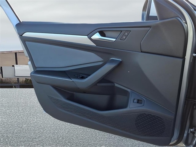 2026 Volkswagen Jetta SE - Photo 15
