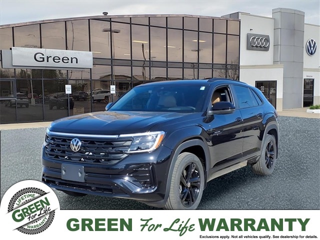 2026 Volkswagen Atlas Cross Sport SEL R-LINE's photo