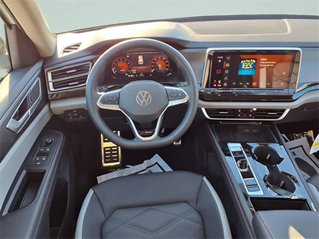 New 2025 Volkswagen Atlas 2.0T Peak Edition SE w/ Tech 4Motion SUV AWD