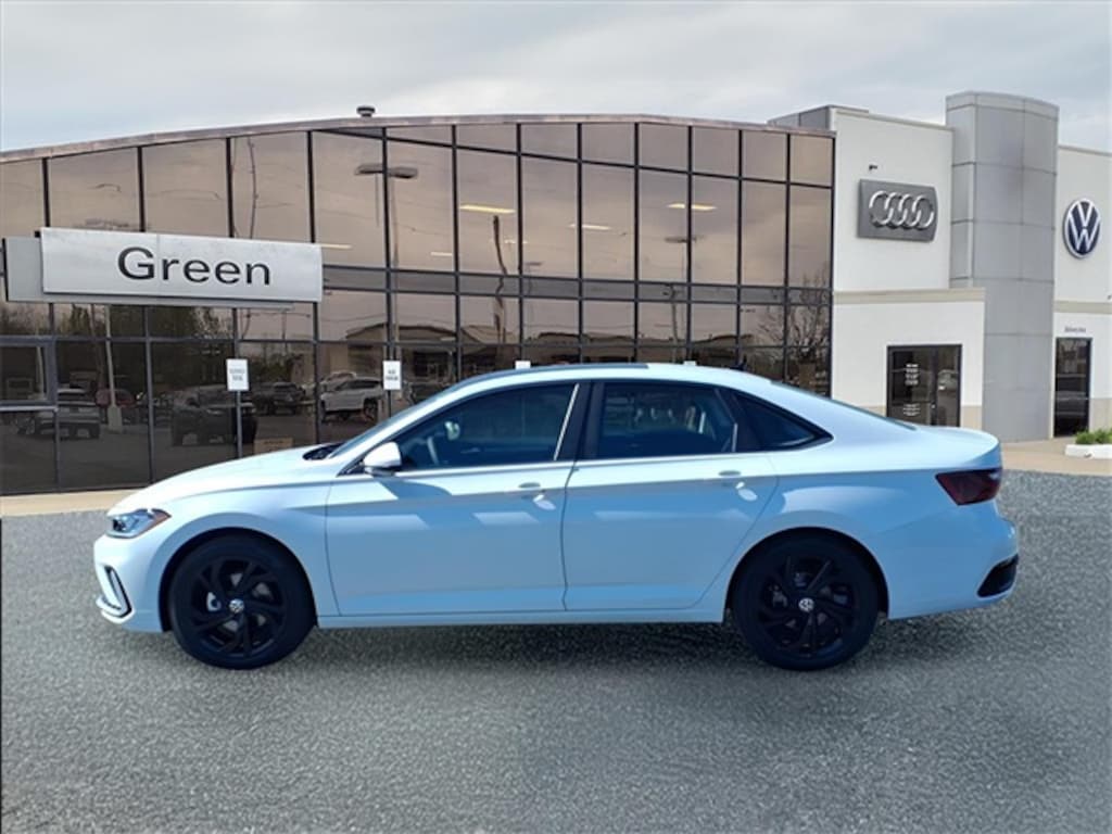 New 2026 Volkswagen Jetta 1.5T SE Sedan