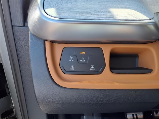 2025 Volkswagen ID. Buzz Pro S - Photo 15