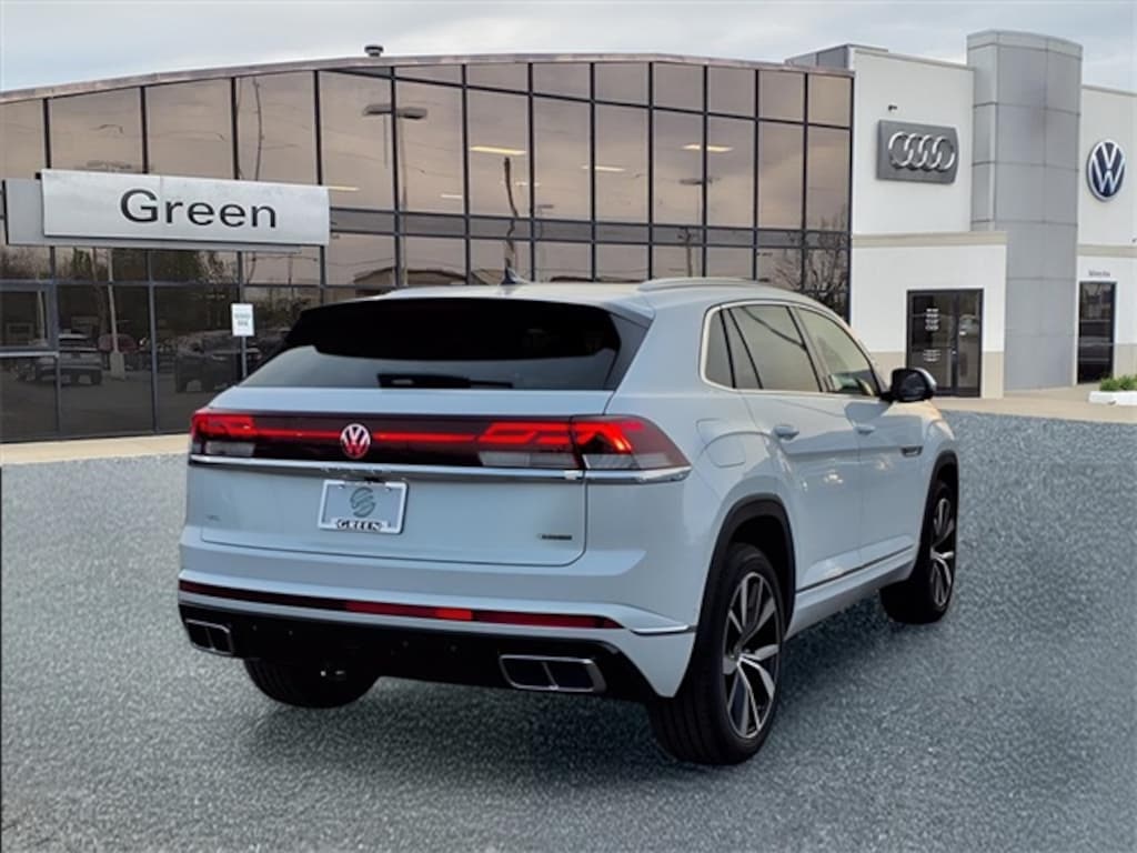 New 2025 Volkswagen Atlas Cross Sport 2.0T SEL Premium R-Line 4Motion SUV
